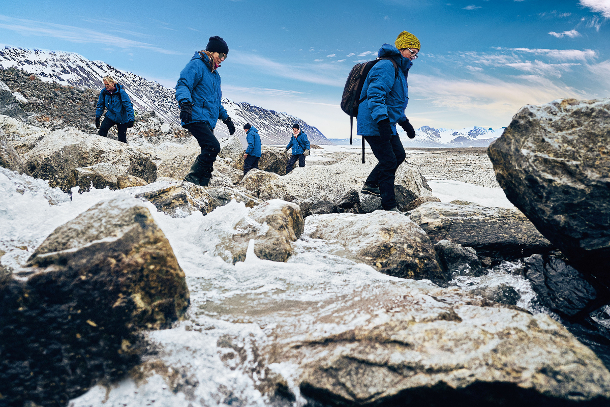 Landing In The Arctic Hapag Lloyd