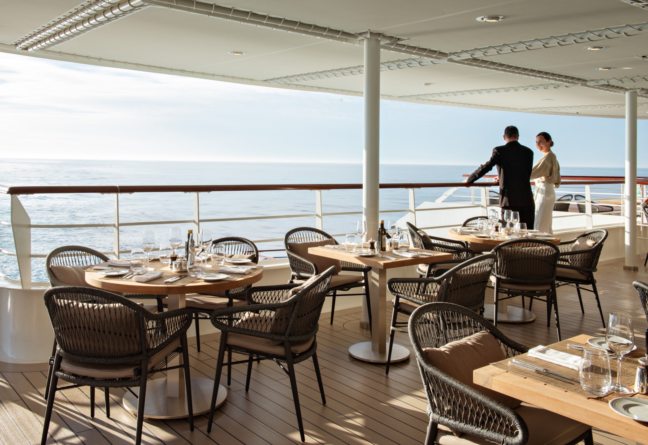 Ponant Le Bougainville - Restaurant 2, ©PONANT, Credit. Nicolas Matheus