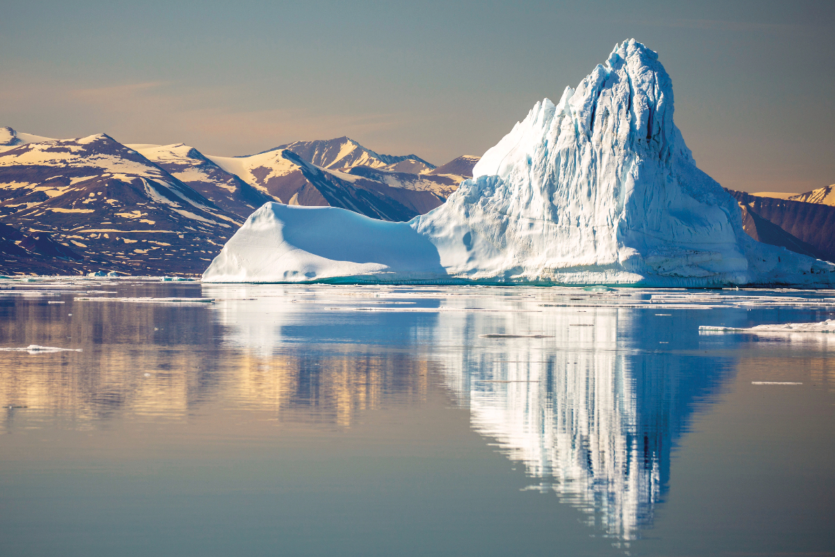 Iceberg Ymer Island Greenland Michael Baynes 3205