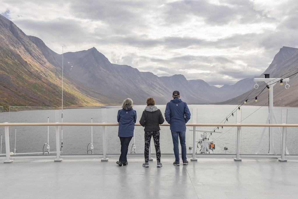 20250926 Labrador Nachvak Deck11view Tedgatlin 7358