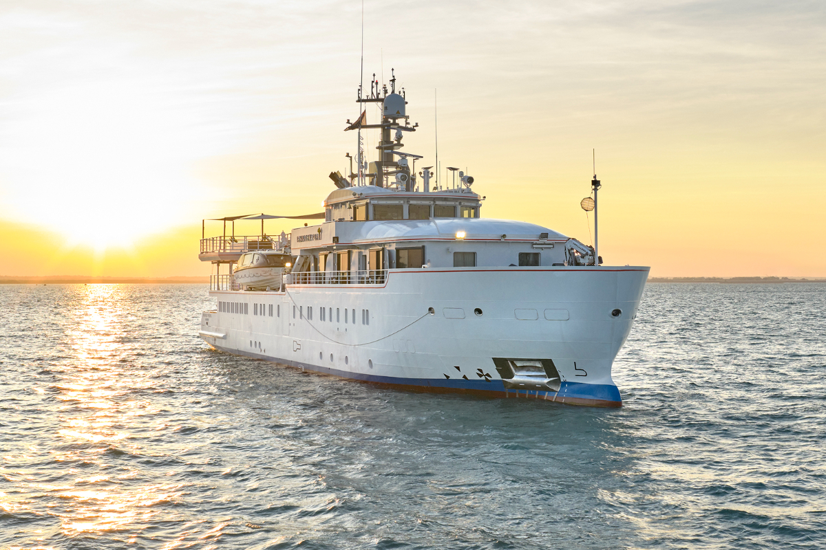 PE VESSEL EXT FINAL 07 6333 (1)