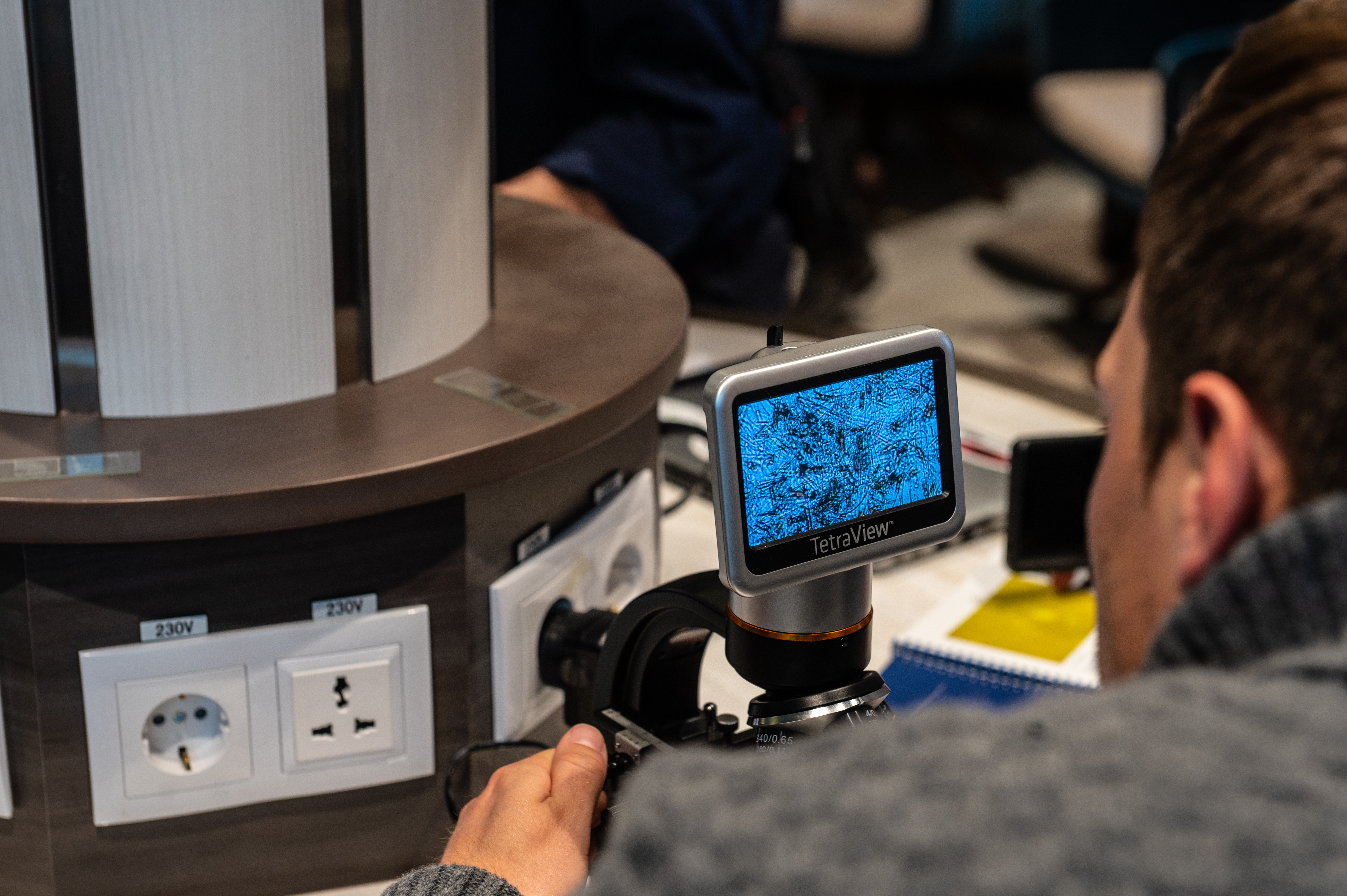 Happywhale And ExplorEarth