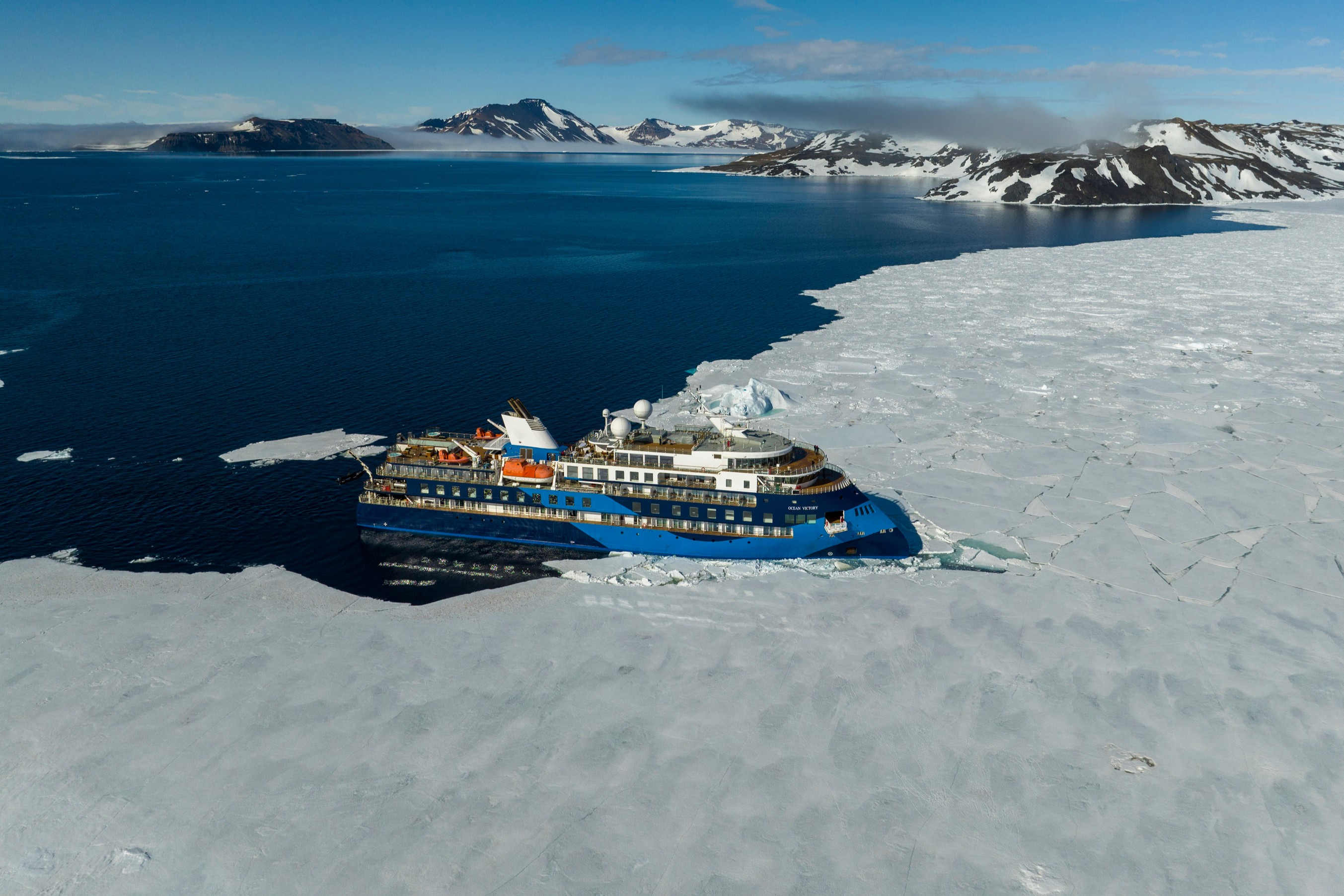 Ocean Victory expedition ship