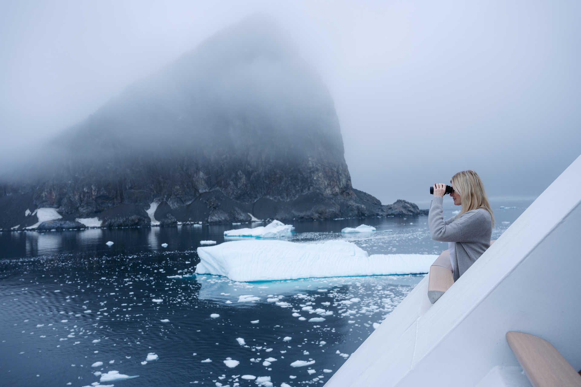 Hx Antarctic Balcony 18